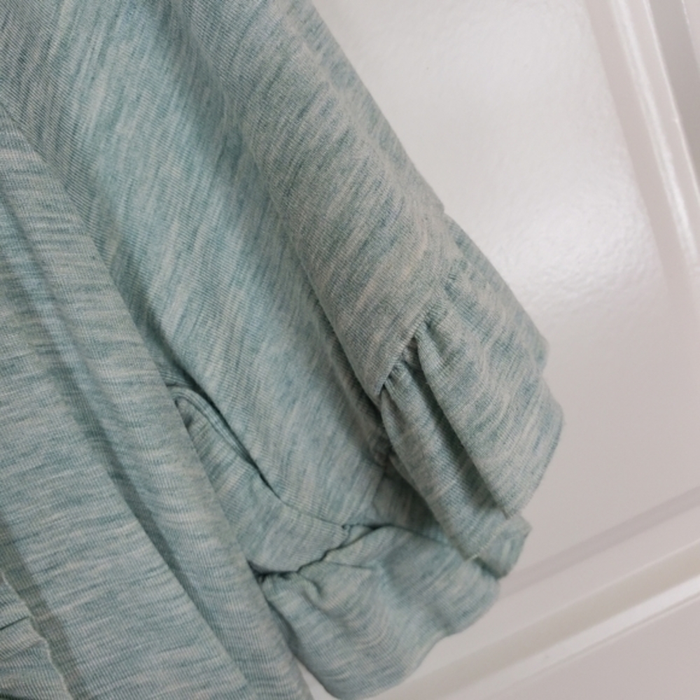 Boutique top - Picture 4 of 6